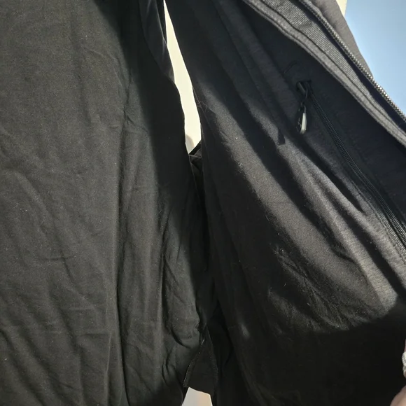 Torrid Active Black Puffer Vest - Picture 7 of 10